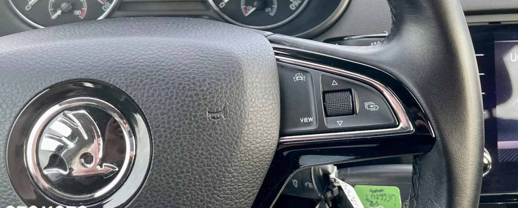 Skoda Octavia cena 69300 przebieg: 77168, rok produkcji 2018 z Krzyż Wielkopolski małe 106